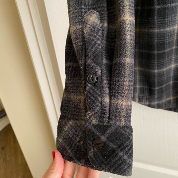 O’Neill Button-Down Shirt - Picture 4 of 6